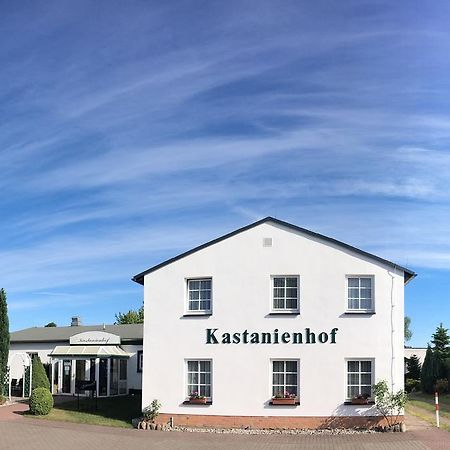 Kastanienhof Hotel Garni Zinnowitz Exterior foto