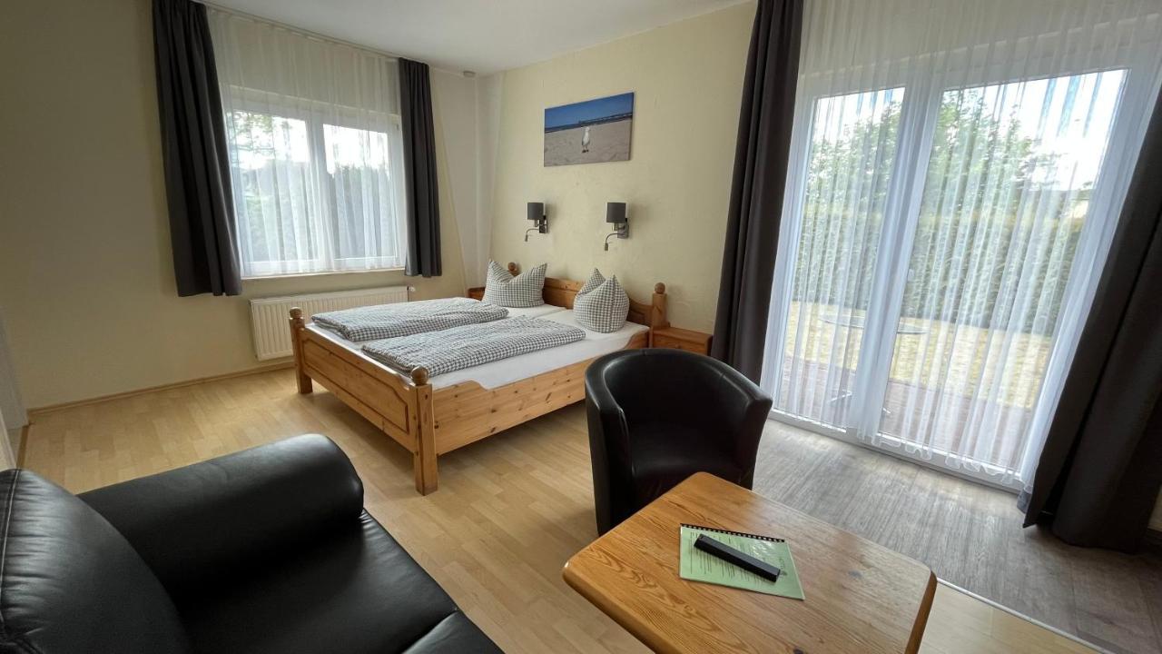 Kastanienhof Hotel Garni Zinnowitz Quarto foto