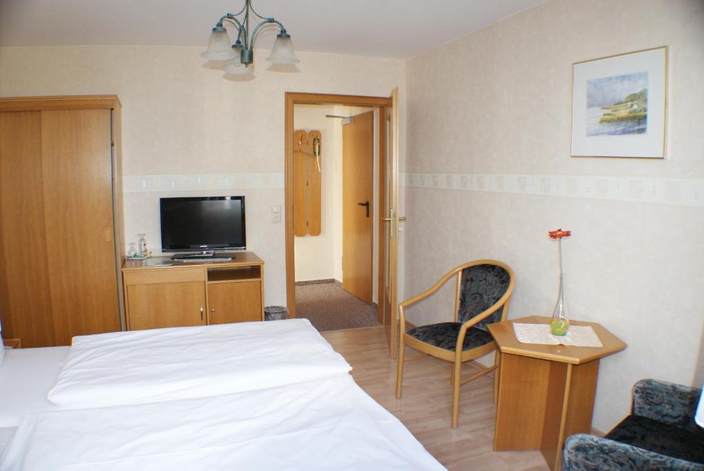 Kastanienhof Hotel Garni Zinnowitz Quarto foto