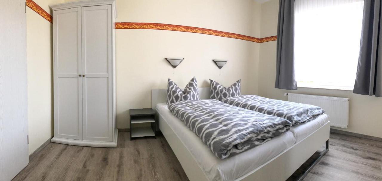 Kastanienhof Hotel Garni Zinnowitz Quarto foto